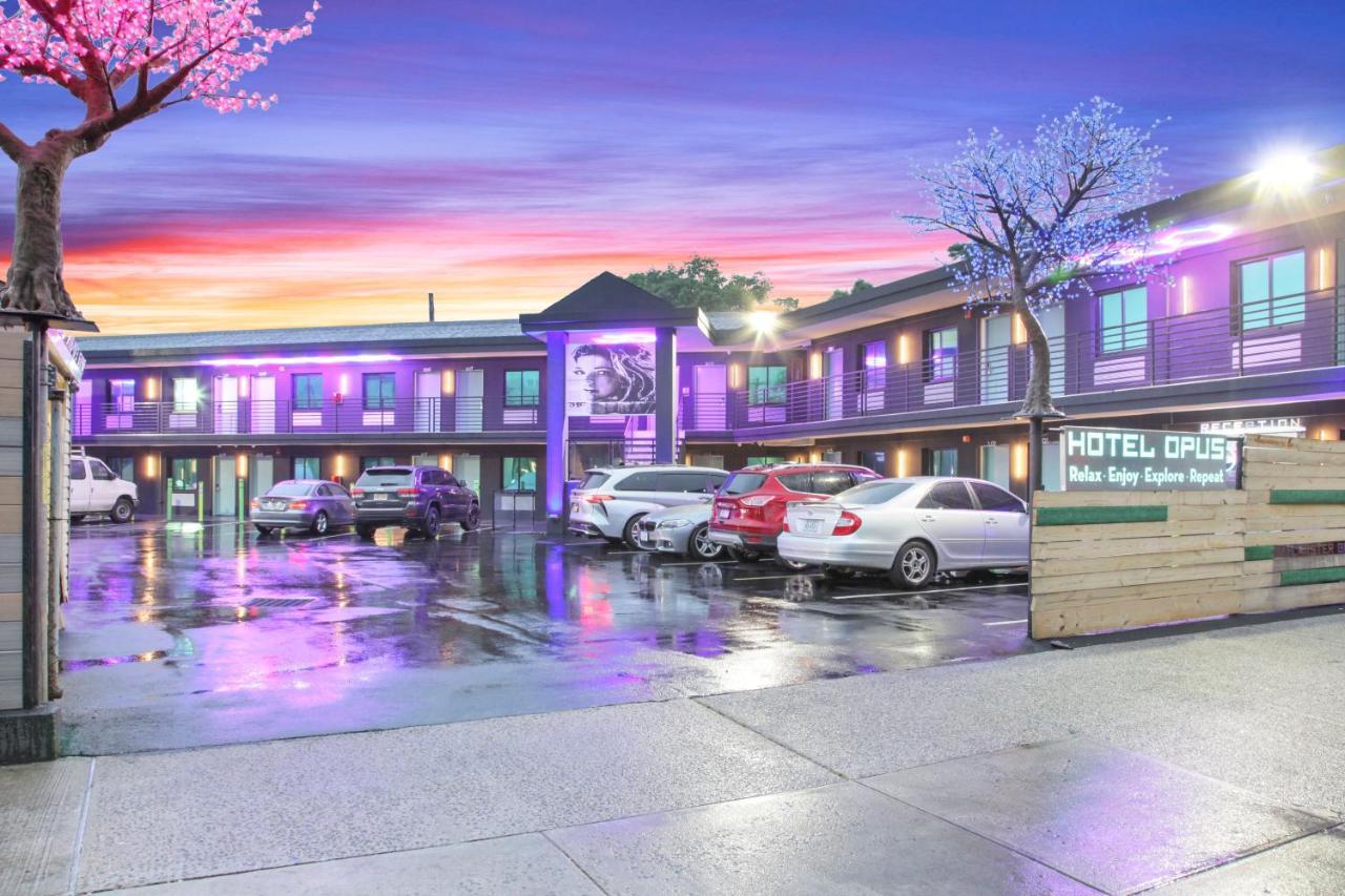Hotel Opus Bronx Near Bay Plaza Mall ニューヨーク エクステリア 写真